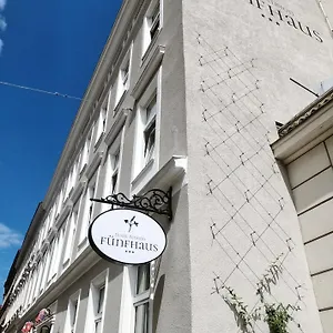 Maison d'hôtes Hotel-pension Fuenfhaus, Vienne