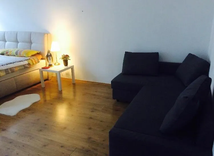 Gasthof Nice Private Room in Wien Center
